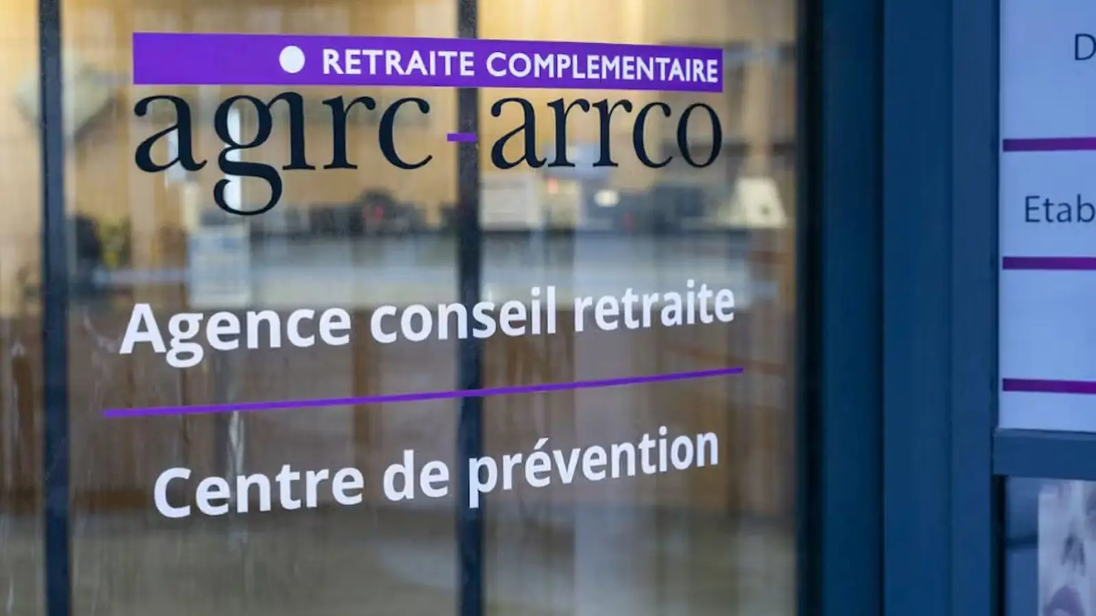 Agence conseil retraite Agirc-Arrco, où déposer son dossier de retraite complémentaire et les documents à fournir en 2026